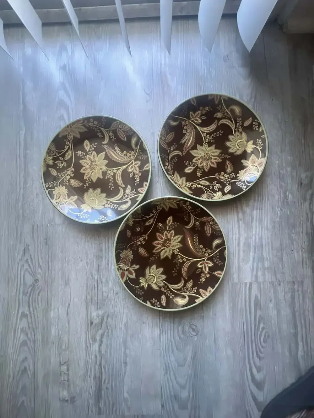Jaclyn Smith Traditions Turkish Floral Brown Salad Plates, Set of 3